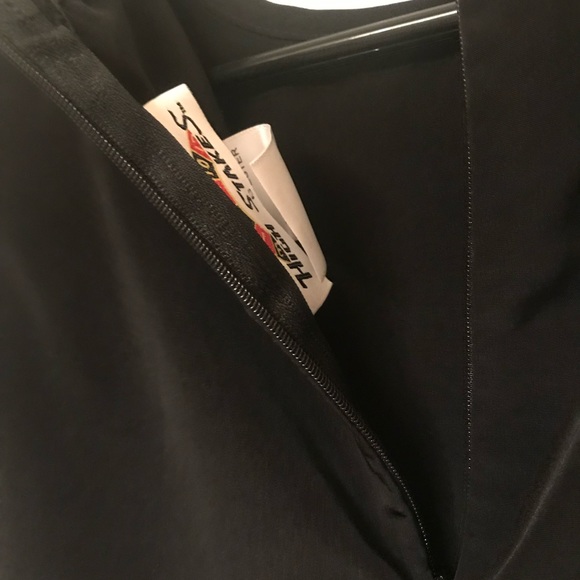 High Stakes, ZIP Up top, sz 6 - Picture 4 of 4